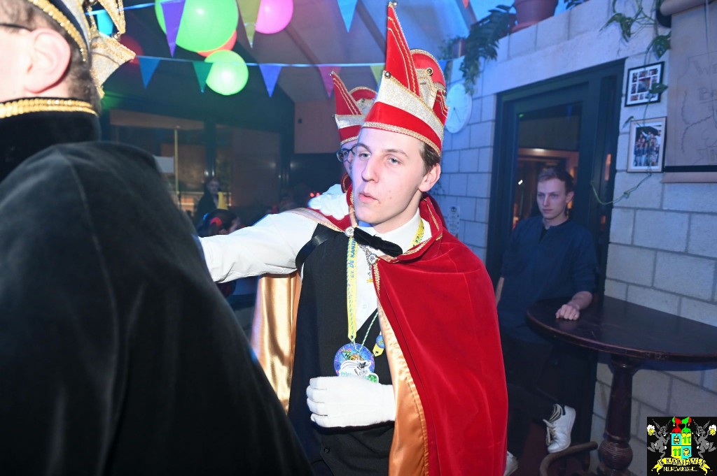 ../Images/Jeugddisco Middeleeuws Carnaval 015.jpg